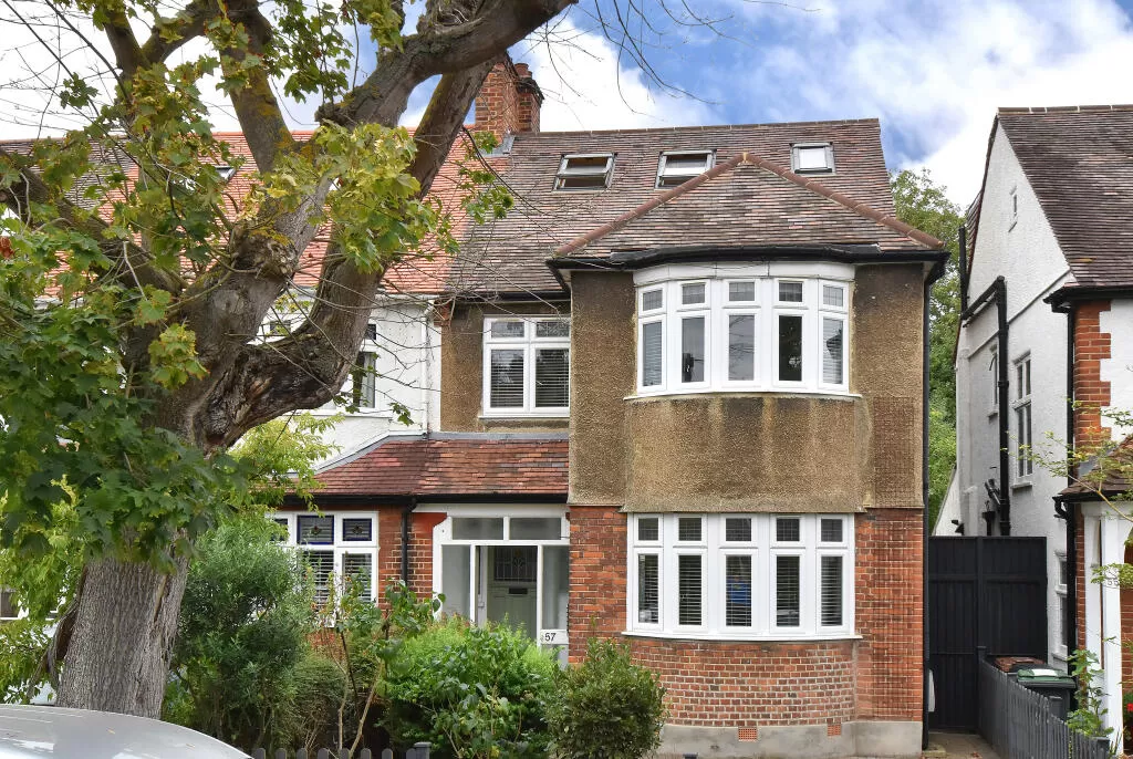 House for Rent in Honor Oak, London