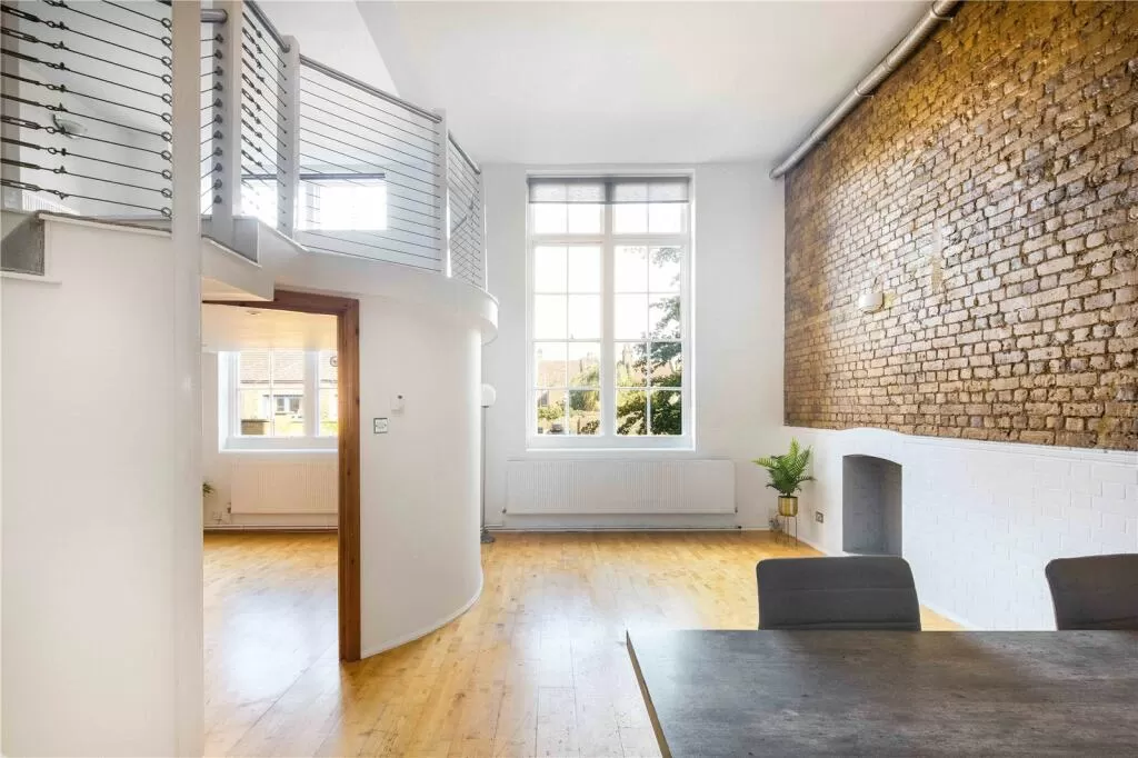 Two Bed Flat for Sale in Hackney Homerton, London,