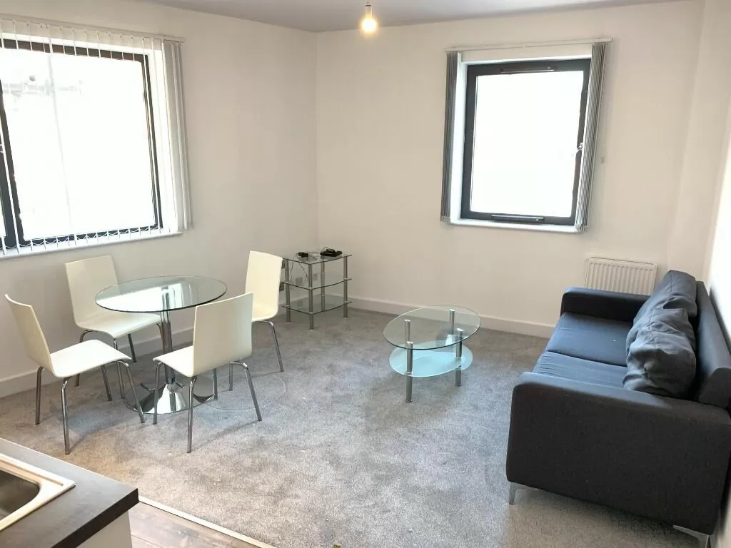 Apartment for Rent in Newtown, Birmingham